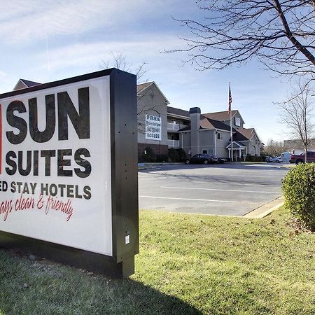 Intown Suites Extended Stay Greensboro Nc - Lanada Esterno foto