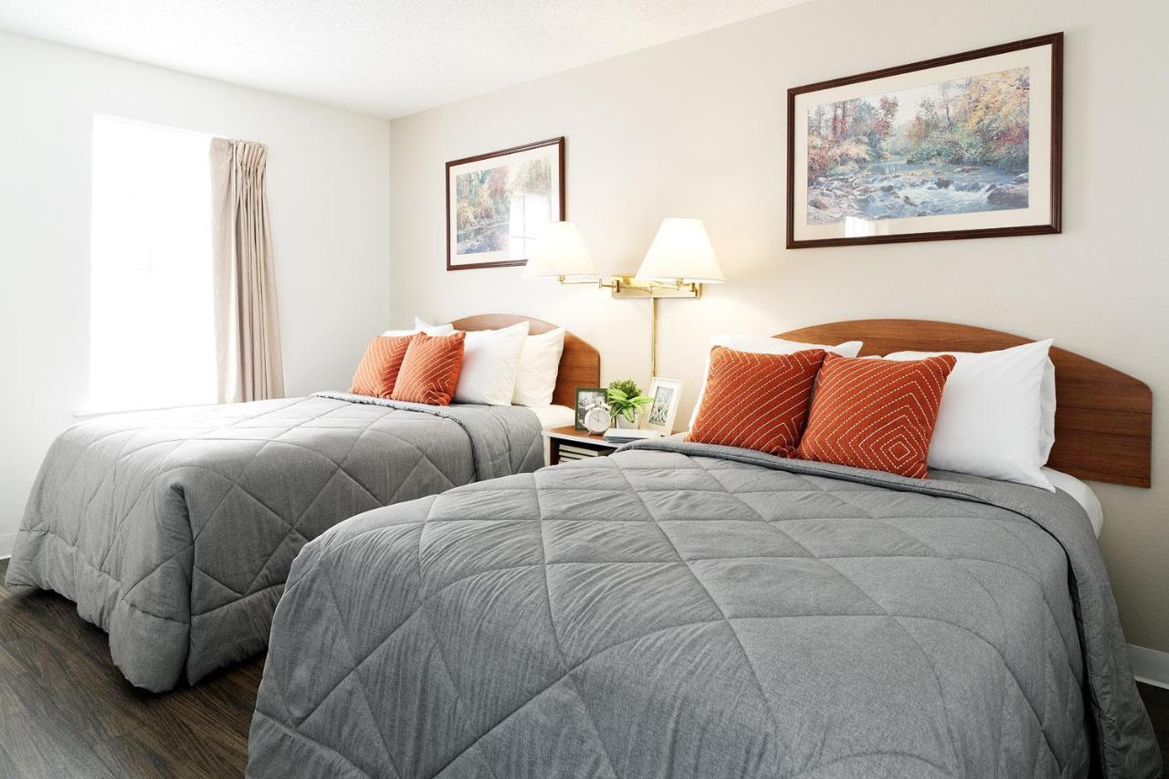 Intown Suites Extended Stay Greensboro Nc - Lanada Esterno foto