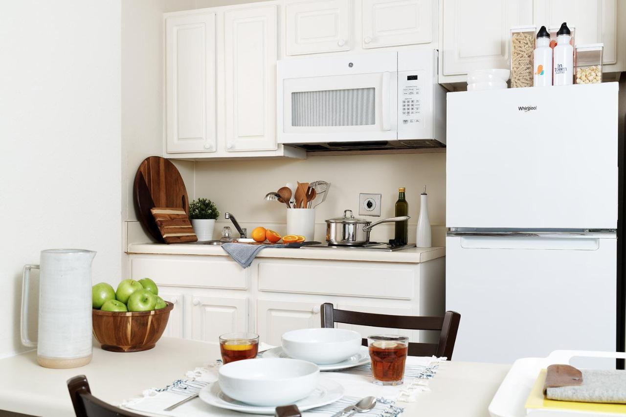 Intown Suites Extended Stay Greensboro Nc - Lanada Esterno foto