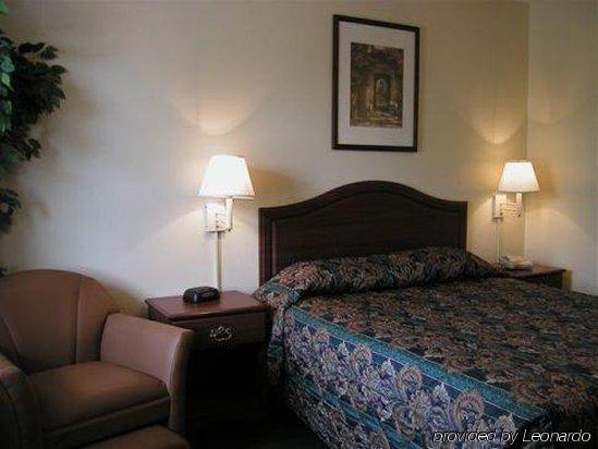 Intown Suites Extended Stay Greensboro Nc - Lanada Camera foto