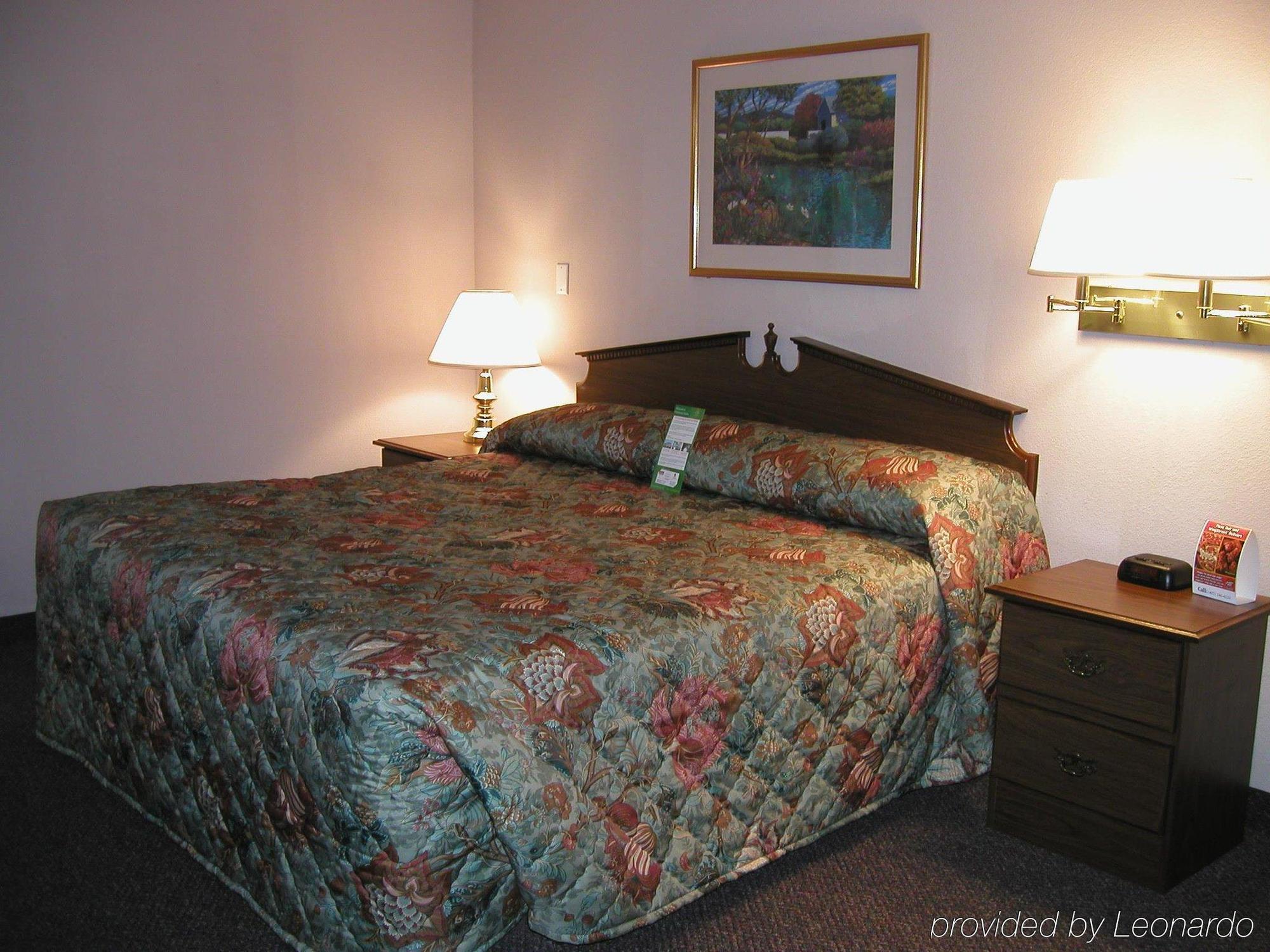 Intown Suites Extended Stay Greensboro Nc - Lanada Camera foto
