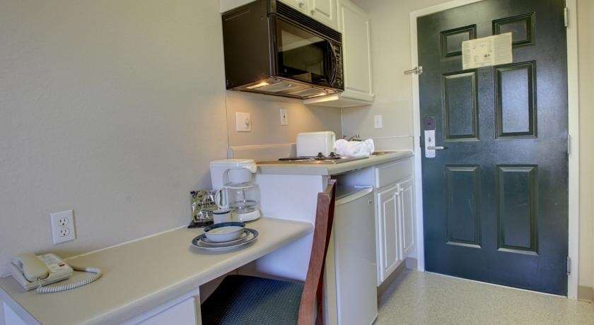 Intown Suites Extended Stay Greensboro Nc - Lanada Camera foto